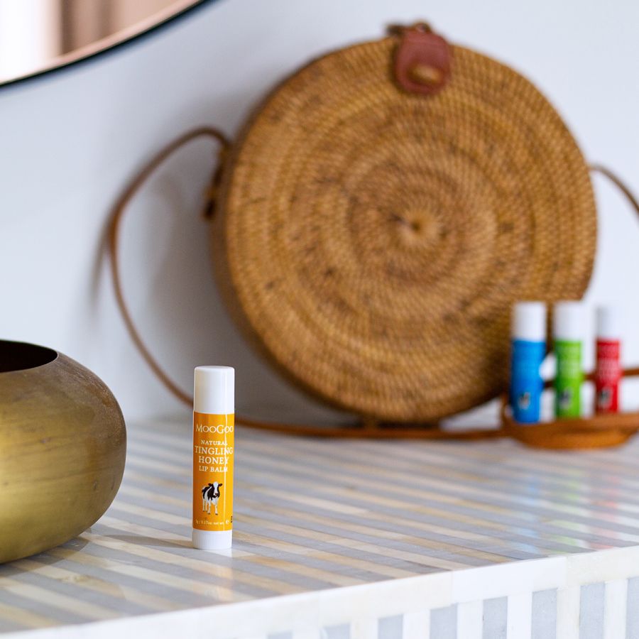 [MPLUS] MOOGOO Tingling Honey Lip Balm 5G